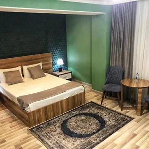 Gallery Lux 3* Baku